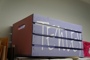So Pretty in Paint: Personalized Toy Box